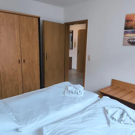 Haus Nordstrand 7 * Goehren (Ruegen)